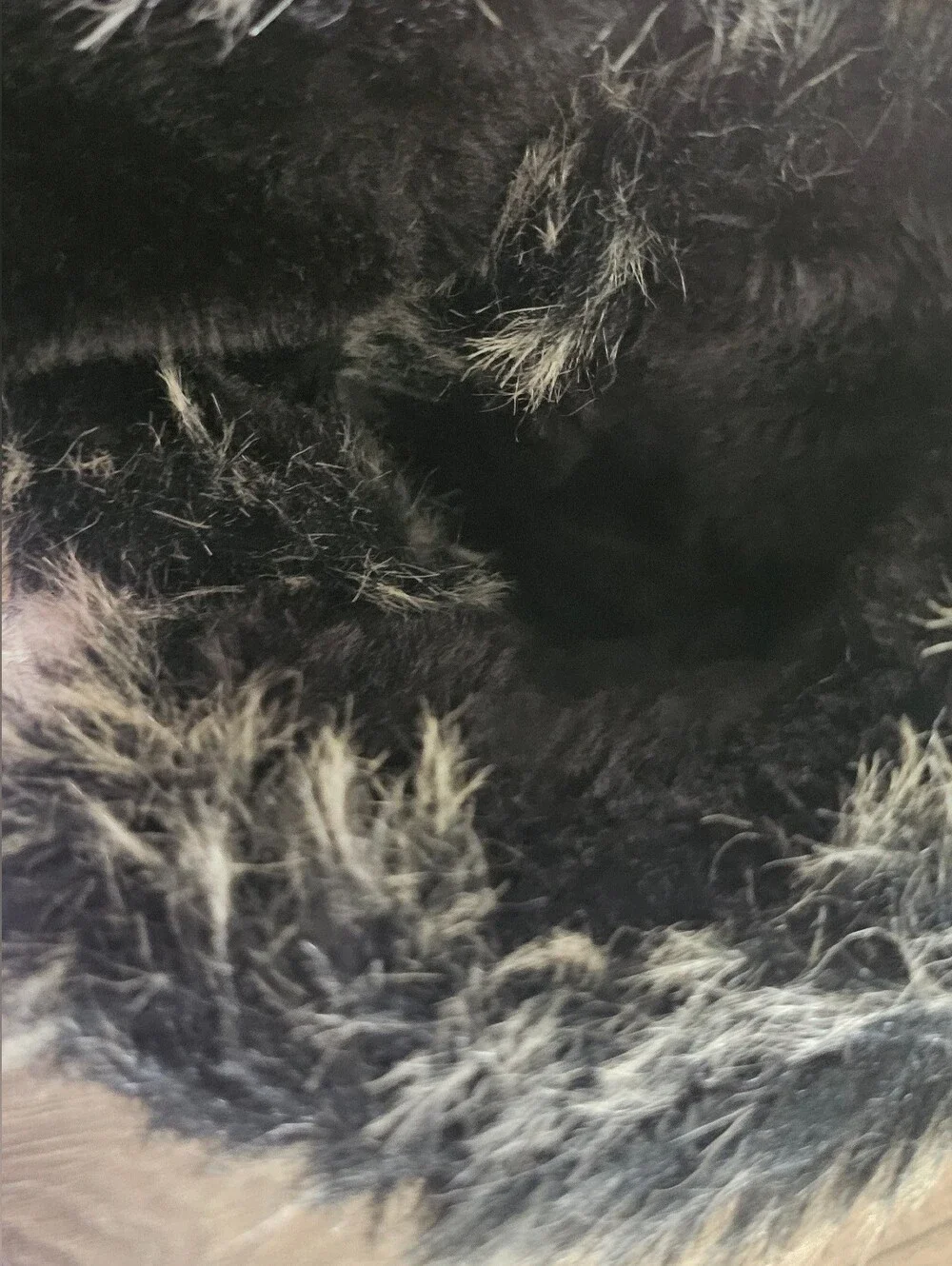 NWOT REPORT brand Black Suede With Faux Fur Lining Boots